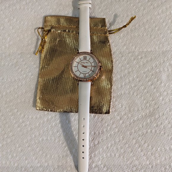 VOULEZ VOUS Womens Stainless Steel - Quartz Movement Pearl White Designer Watch - Picture 3 of 4